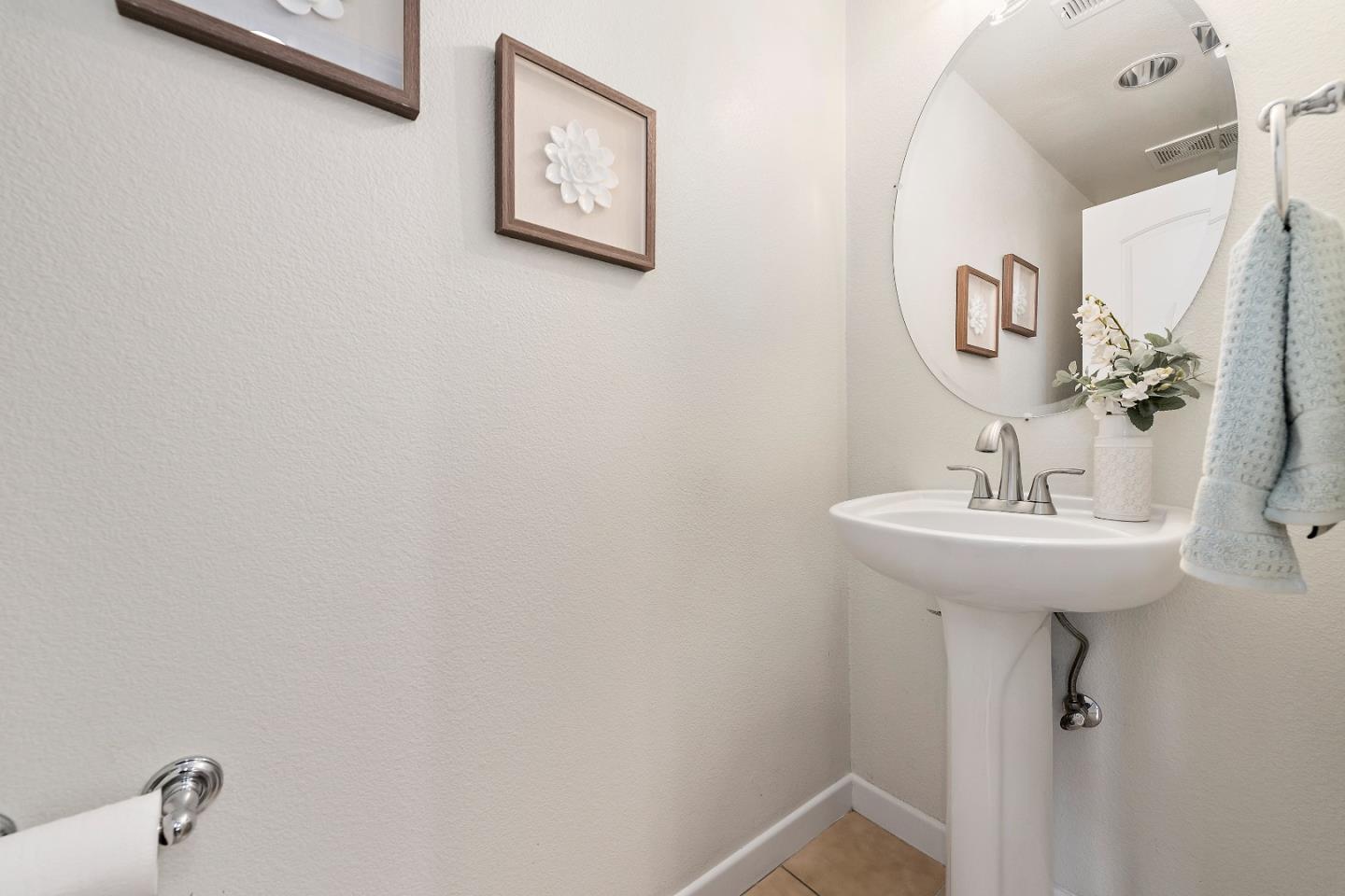 Detail Gallery Image 6 of 16 For 534 N 7th St, San Jose,  CA 95112 - 2 Beds | 2/1 Baths