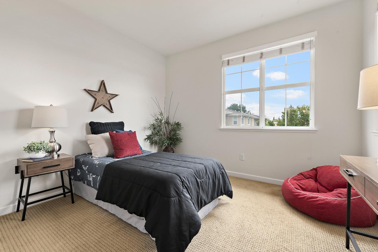 Detail Gallery Image 8 of 16 For 534 N 7th St, San Jose,  CA 95112 - 2 Beds | 2/1 Baths