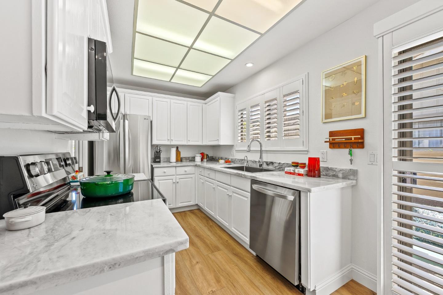 Detail Gallery Image 11 of 31 For 3850 Rio Rd #63,  Carmel,  CA 93923 - 2 Beds | 2 Baths