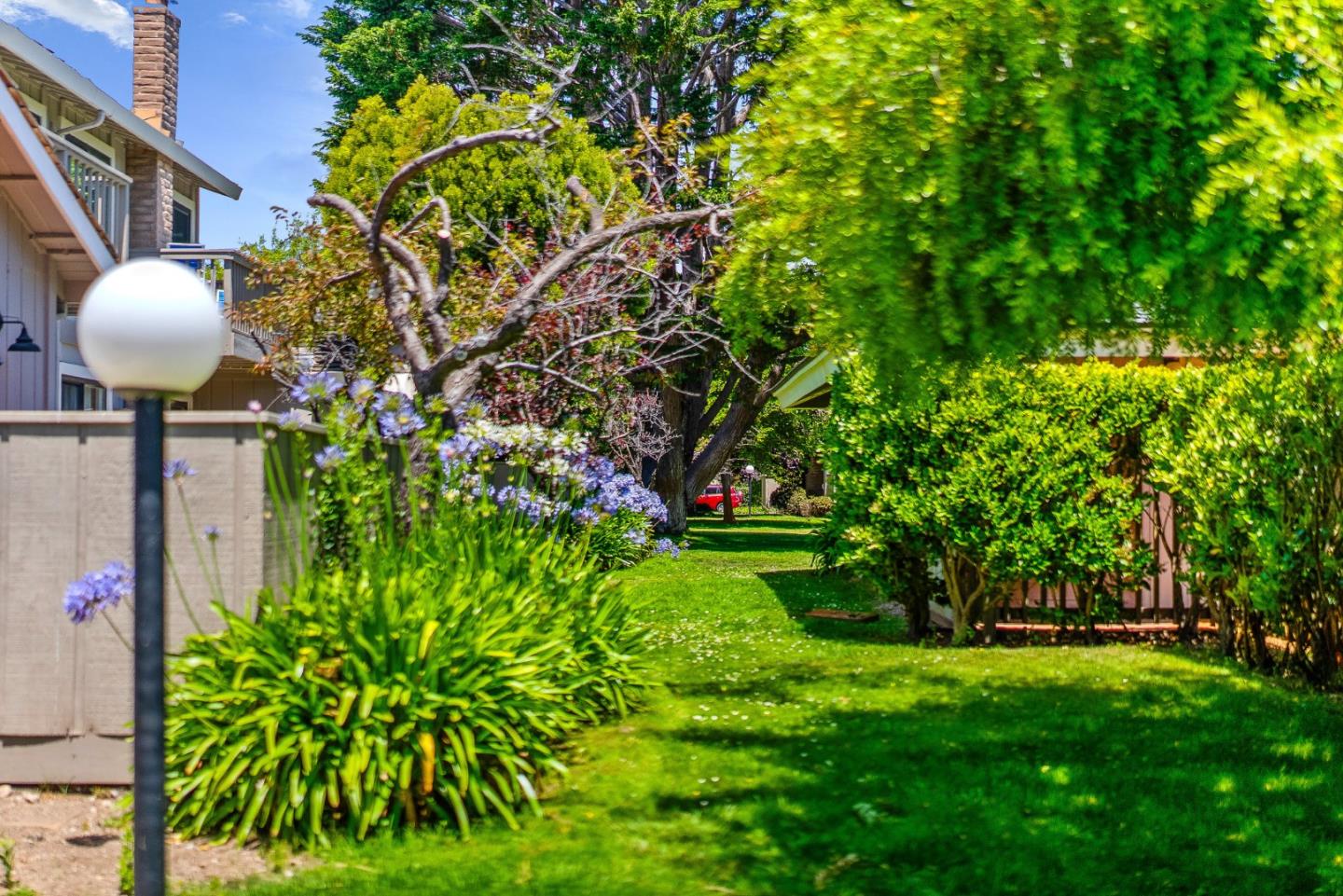 Detail Gallery Image 27 of 31 For 3850 Rio Rd #63,  Carmel,  CA 93923 - 2 Beds | 2 Baths