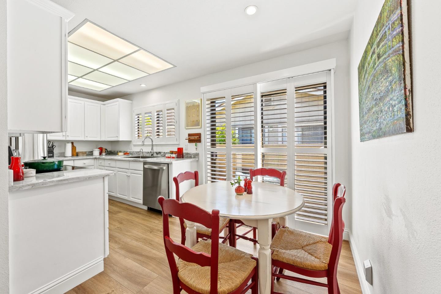 Detail Gallery Image 9 of 31 For 3850 Rio Rd #63,  Carmel,  CA 93923 - 2 Beds | 2 Baths