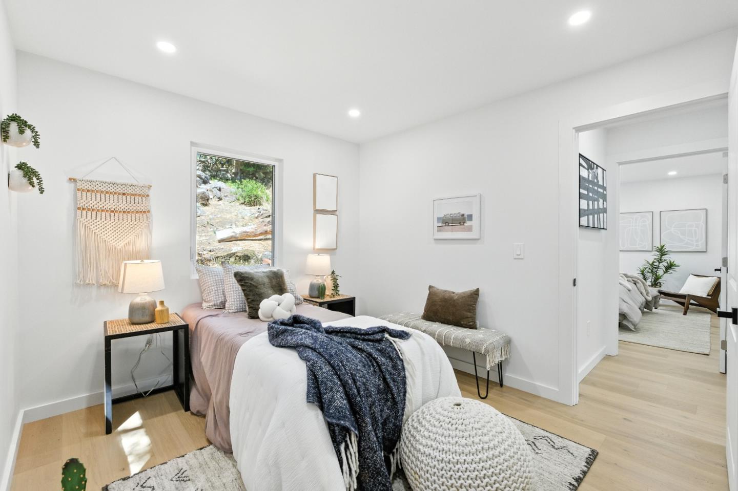 Detail Gallery Image 10 of 47 For 1951 San Antonio Ave, Berkeley,  CA 94707 - 3 Beds | 2 Baths