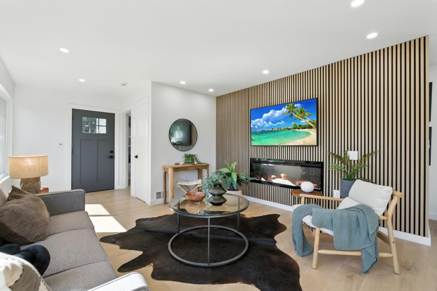 Detail Gallery Image 25 of 47 For 1951 San Antonio Ave, Berkeley,  CA 94707 - 3 Beds | 2 Baths