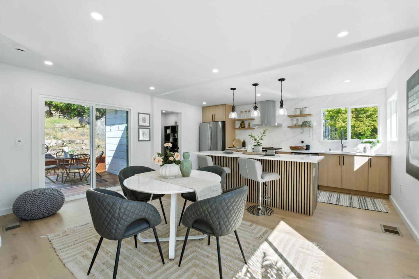 Detail Gallery Image 32 of 47 For 1951 San Antonio Ave, Berkeley,  CA 94707 - 3 Beds | 2 Baths