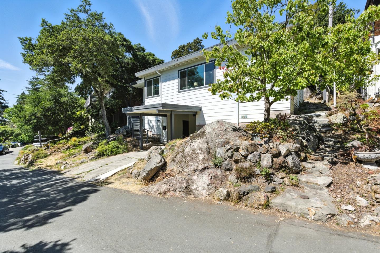Detail Gallery Image 43 of 47 For 1951 San Antonio Ave, Berkeley,  CA 94707 - 3 Beds | 2 Baths
