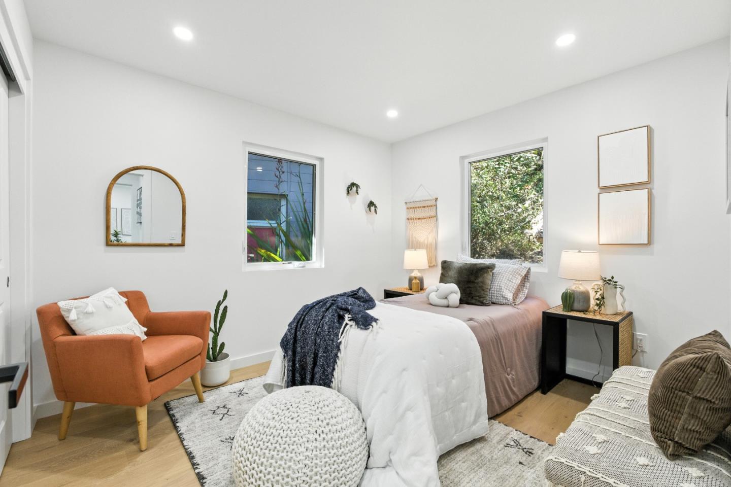 Detail Gallery Image 9 of 47 For 1951 San Antonio Ave, Berkeley,  CA 94707 - 3 Beds | 2 Baths