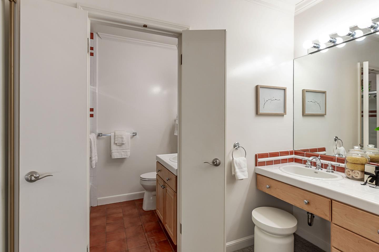Detail Gallery Image 21 of 40 For 635 Occidental Ave, San Mateo,  CA 94402 - 5 Beds | 4 Baths