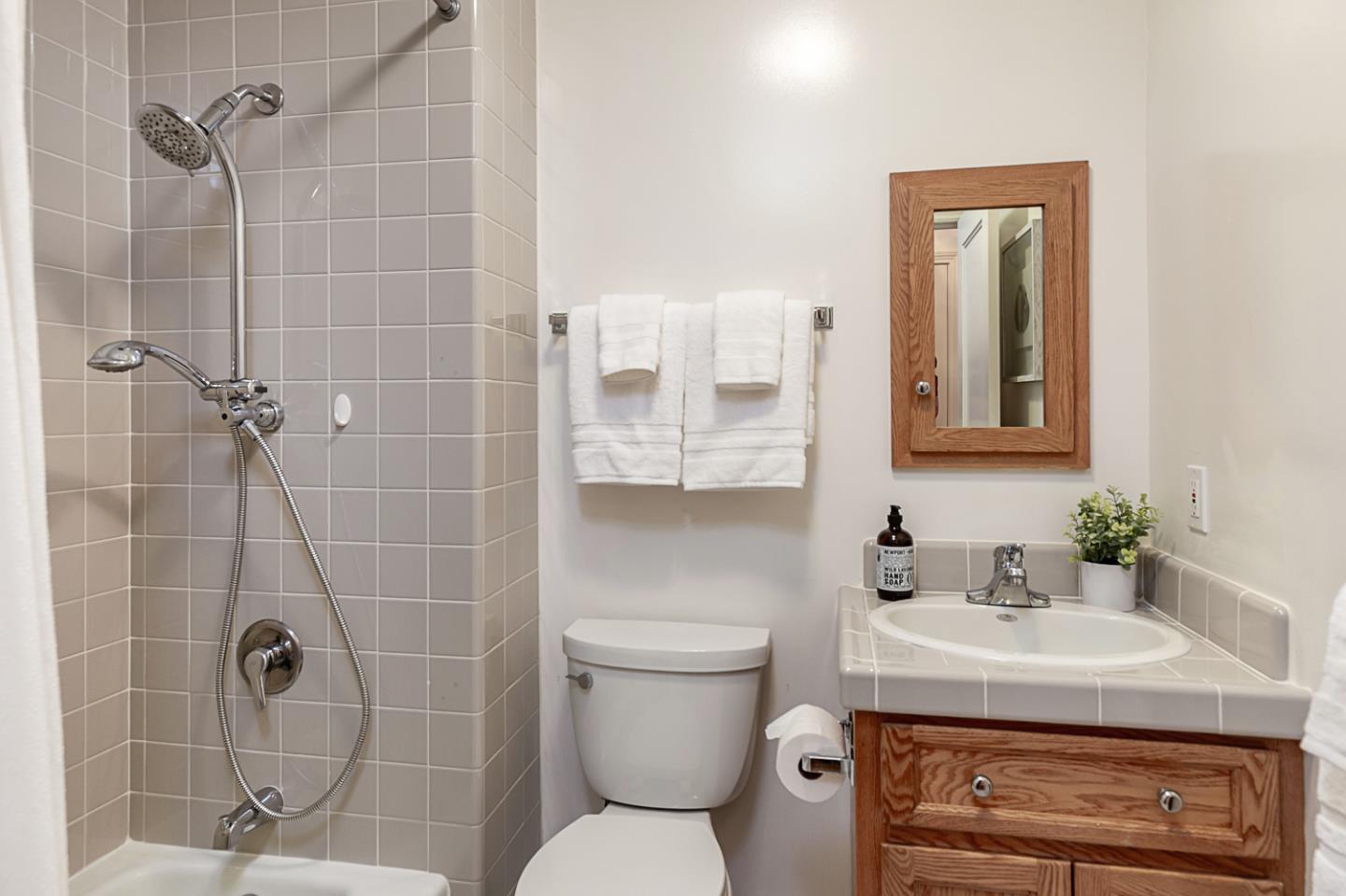 Detail Gallery Image 25 of 40 For 635 Occidental Ave, San Mateo,  CA 94402 - 5 Beds | 4 Baths