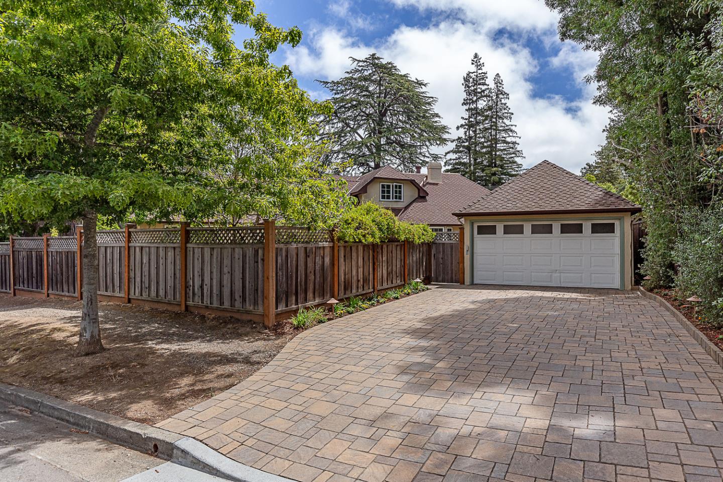 Detail Gallery Image 38 of 40 For 635 Occidental Ave, San Mateo,  CA 94402 - 5 Beds | 4 Baths