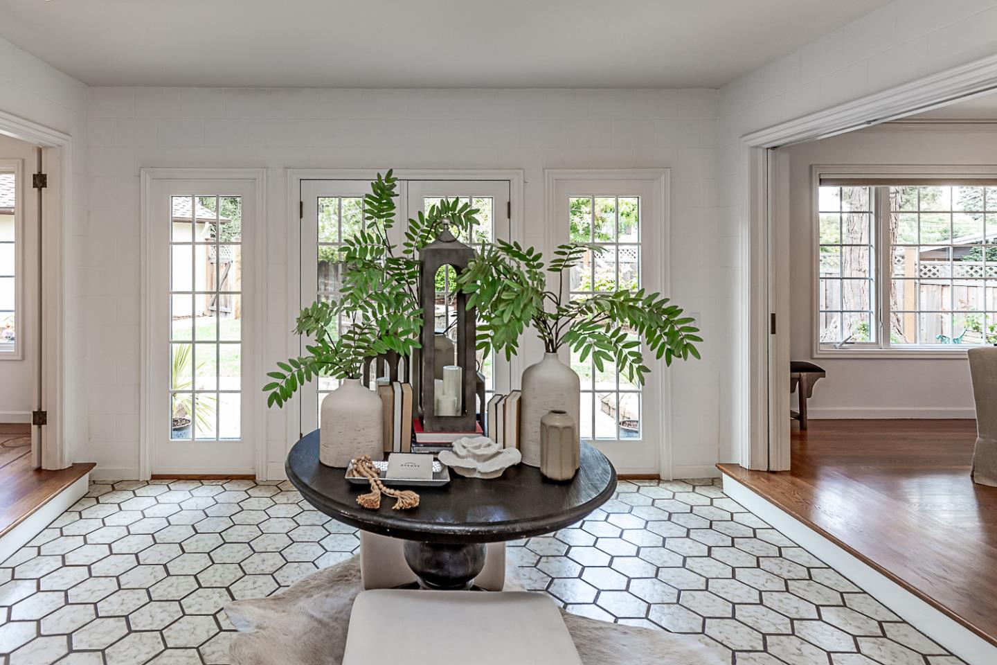 Detail Gallery Image 8 of 40 For 635 Occidental Ave, San Mateo,  CA 94402 - 5 Beds | 4 Baths