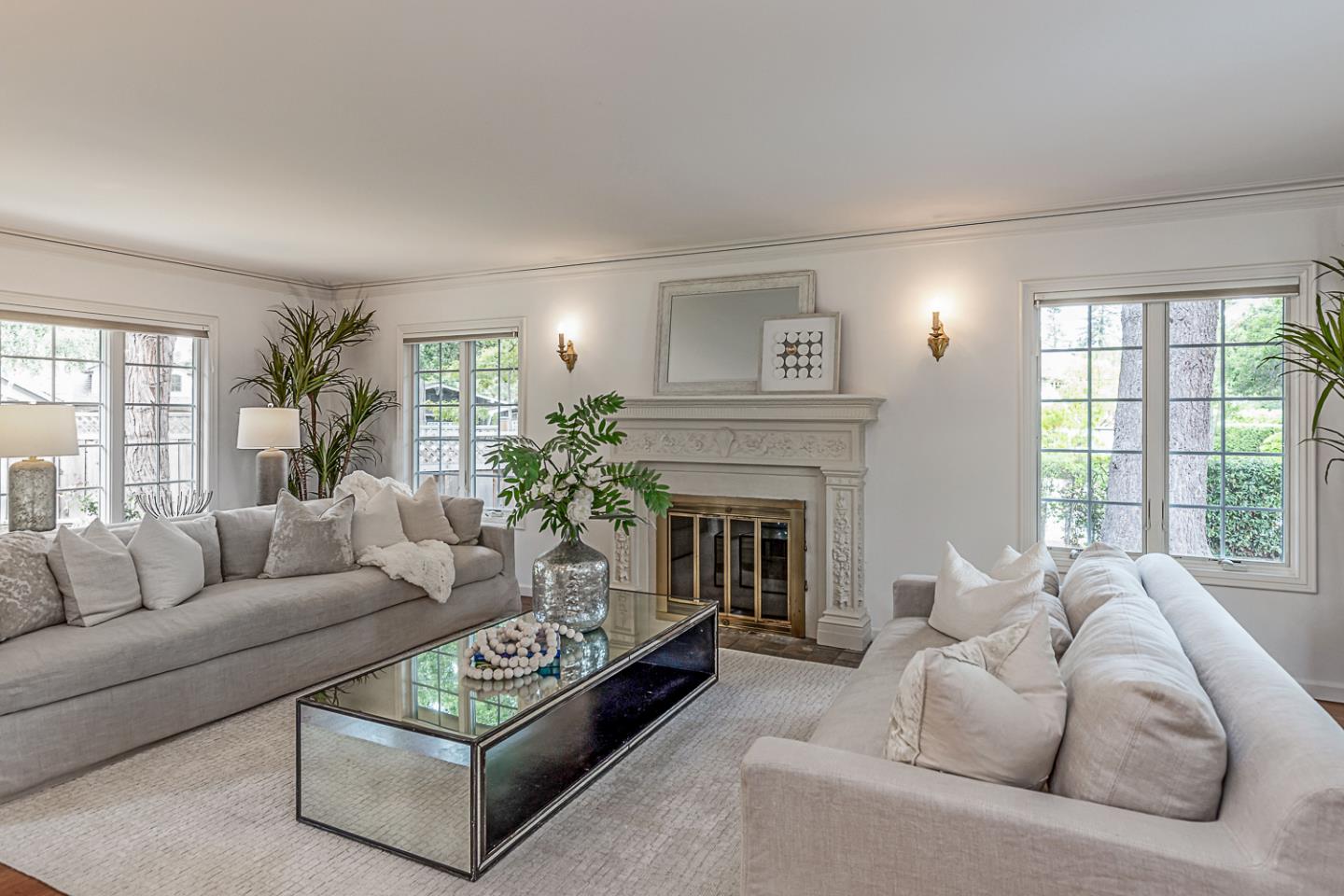 Detail Gallery Image 9 of 40 For 635 Occidental Ave, San Mateo,  CA 94402 - 5 Beds | 4 Baths