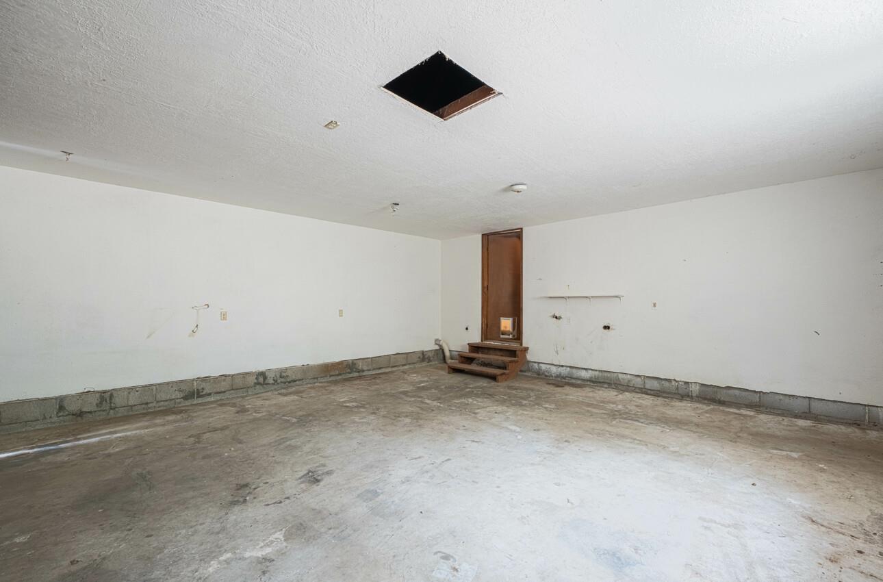 Detail Gallery Image 21 of 40 For 19400 Eden Ct, Salinas,  CA 93907 - 2 Beds | 2 Baths