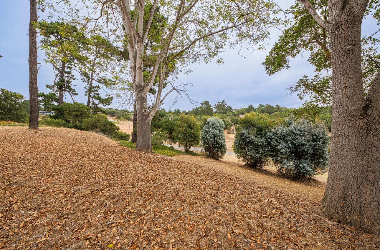 Detail Gallery Image 32 of 40 For 19400 Eden Ct, Salinas,  CA 93907 - 2 Beds | 2 Baths