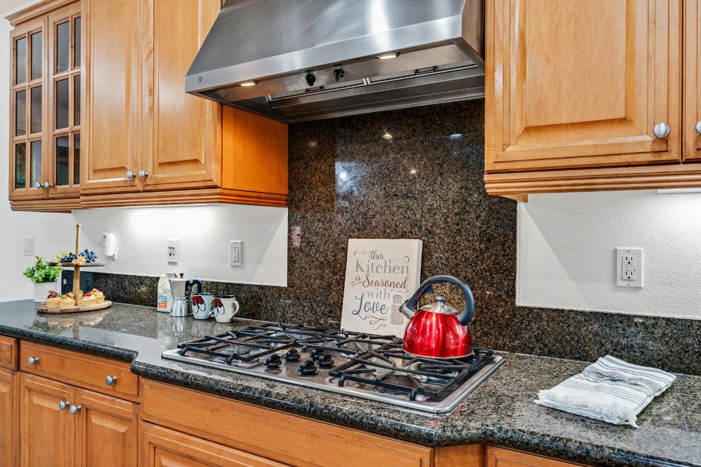 Detail Gallery Image 21 of 63 For 134 N Menlo Park St, Mountain House,  CA 95391 - 4 Beds | 3/1 Baths