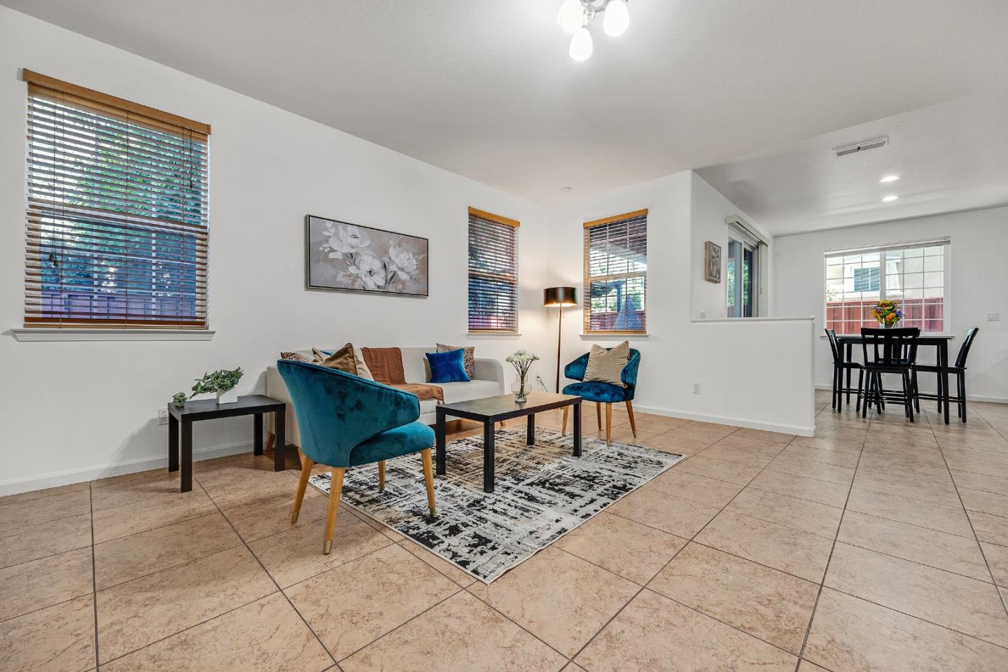 Detail Gallery Image 28 of 63 For 134 N Menlo Park St, Mountain House,  CA 95391 - 4 Beds | 3/1 Baths