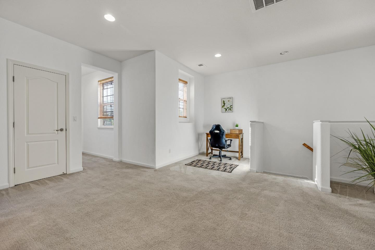 Detail Gallery Image 30 of 63 For 134 N Menlo Park St, Mountain House,  CA 95391 - 4 Beds | 3/1 Baths