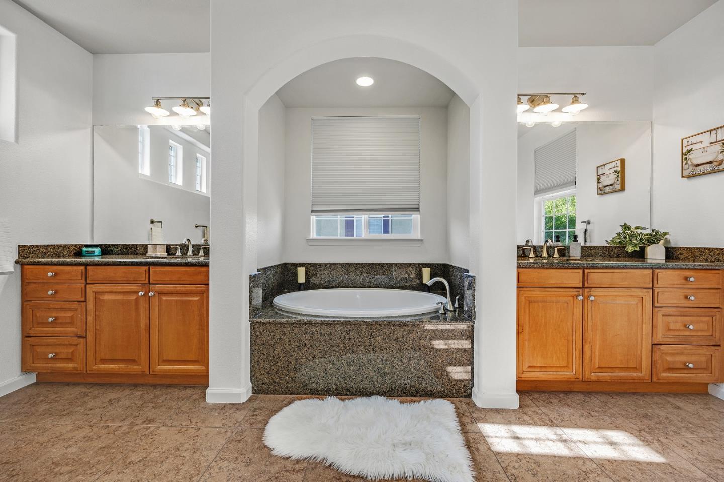 Detail Gallery Image 43 of 63 For 134 N Menlo Park St, Mountain House,  CA 95391 - 4 Beds | 3/1 Baths
