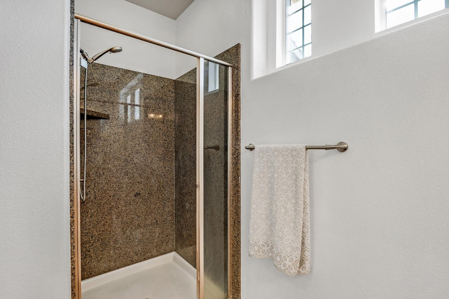 Detail Gallery Image 45 of 63 For 134 N Menlo Park St, Mountain House,  CA 95391 - 4 Beds | 3/1 Baths