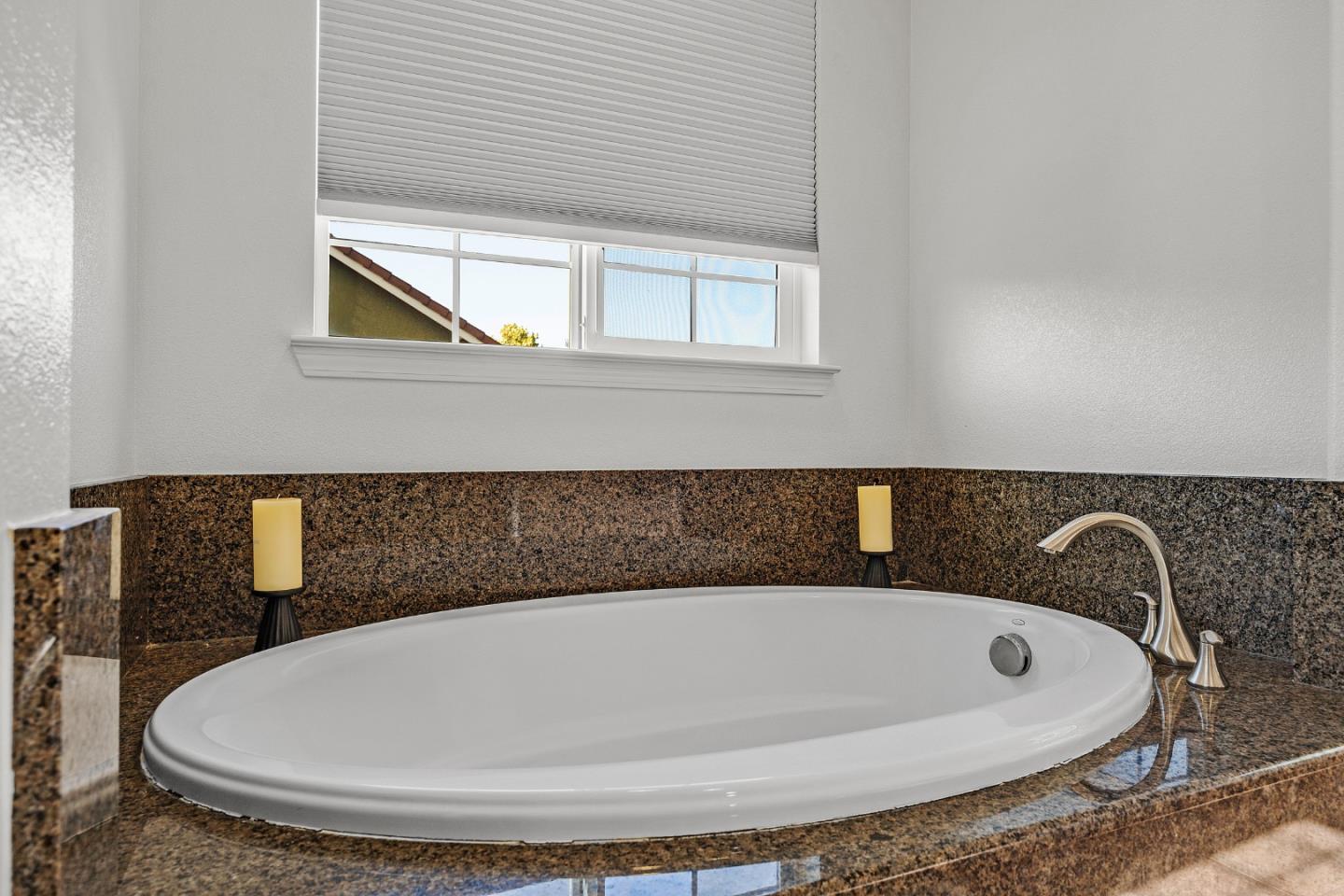 Detail Gallery Image 46 of 63 For 134 N Menlo Park St, Mountain House,  CA 95391 - 4 Beds | 3/1 Baths