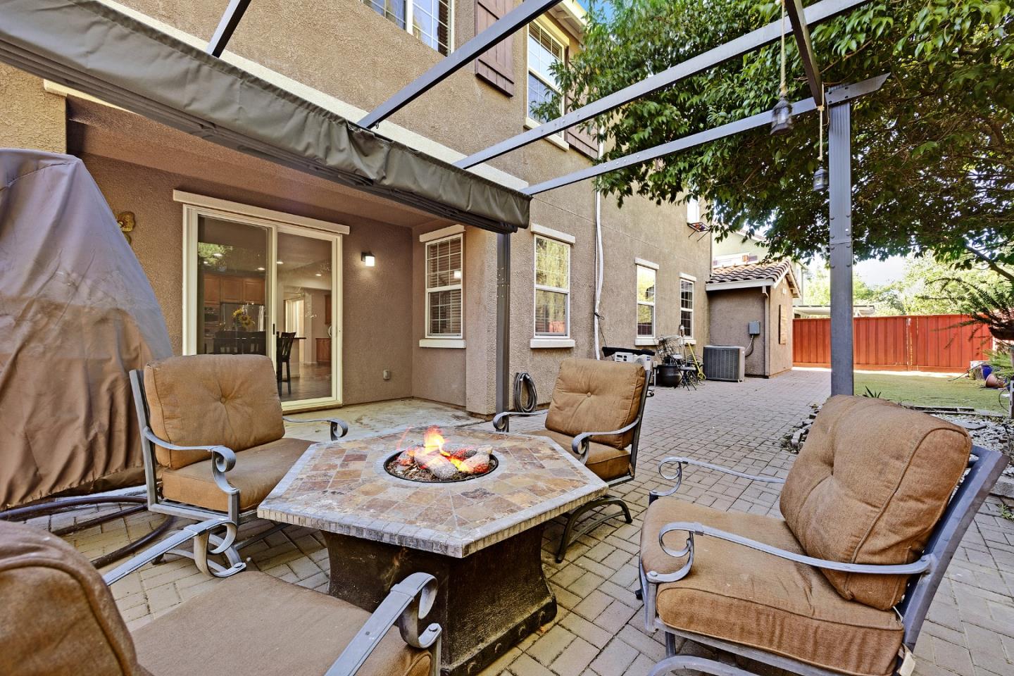 Detail Gallery Image 50 of 63 For 134 N Menlo Park St, Mountain House,  CA 95391 - 4 Beds | 3/1 Baths