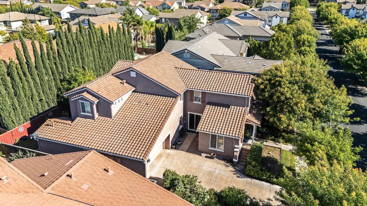 Detail Gallery Image 6 of 63 For 134 N Menlo Park St, Mountain House,  CA 95391 - 4 Beds | 3/1 Baths