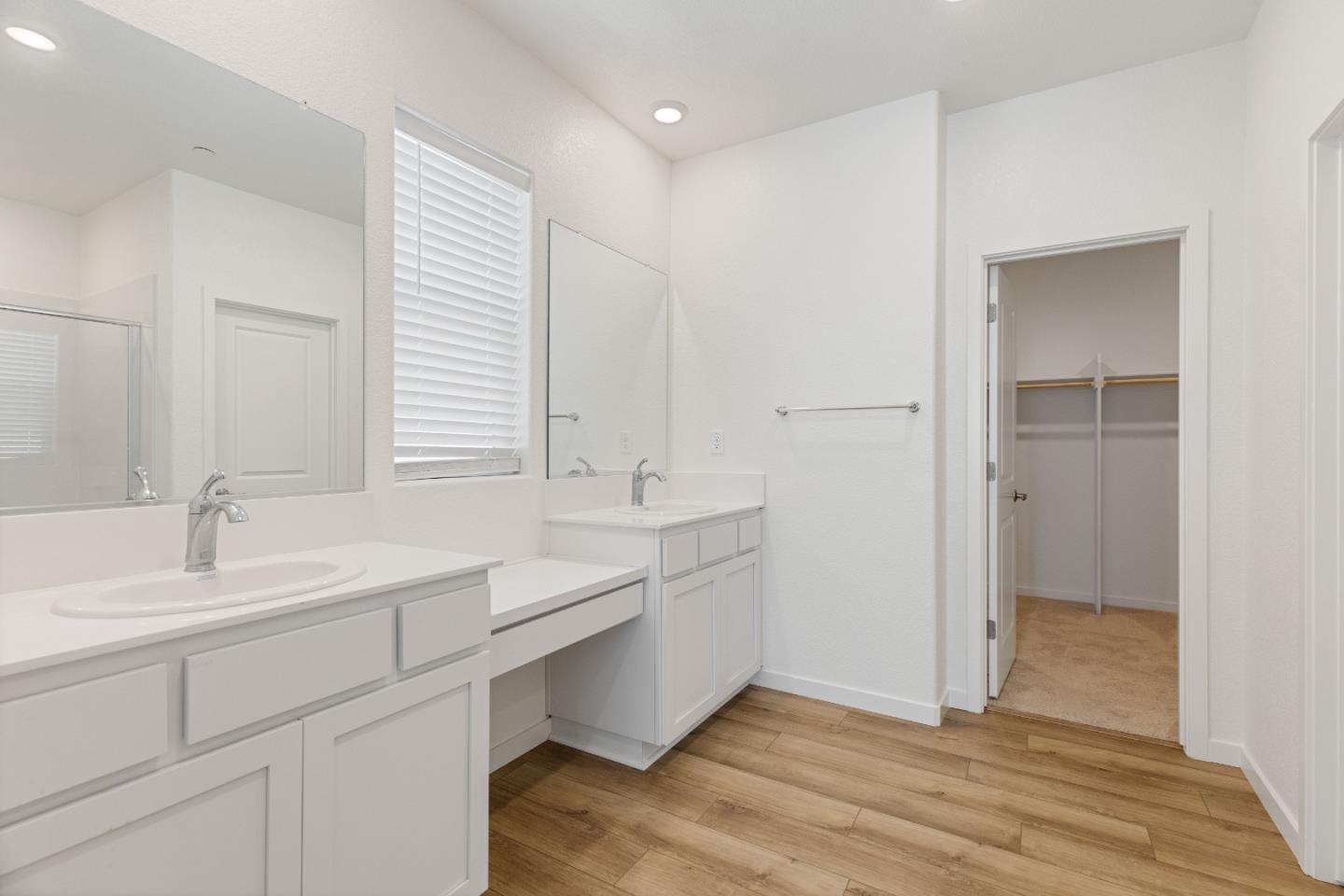 Detail Gallery Image 12 of 20 For 1631 Aleppo Ln, Sacramento,  CA 95834 - 4 Beds | 3 Baths