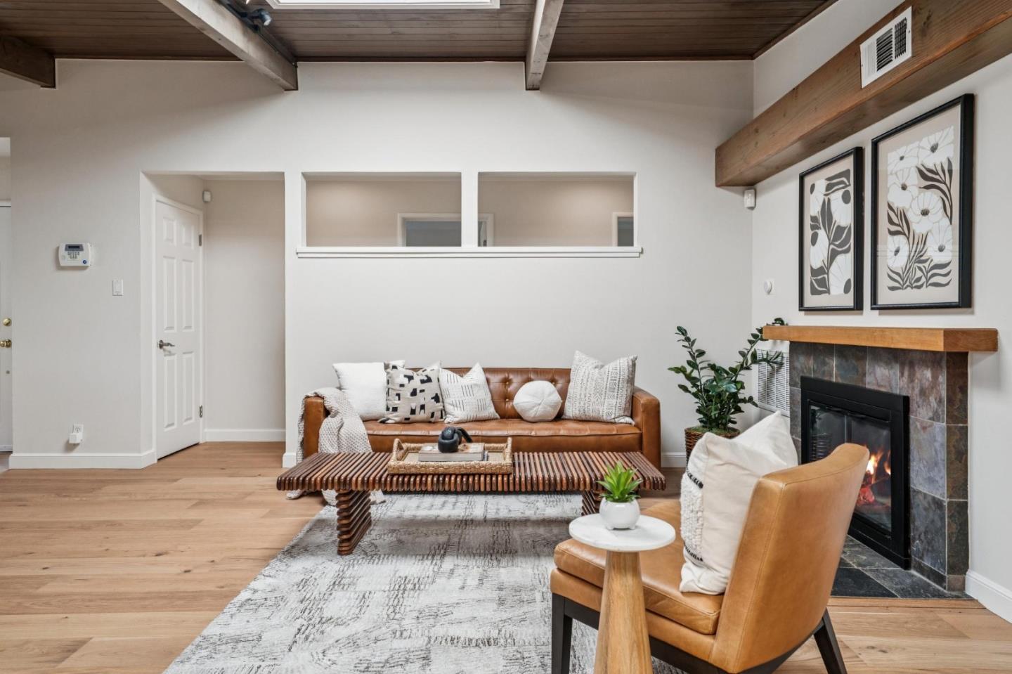Detail Gallery Image 12 of 45 For 5002 Elester Dr, San Jose,  CA 95124 - 3 Beds | 2 Baths