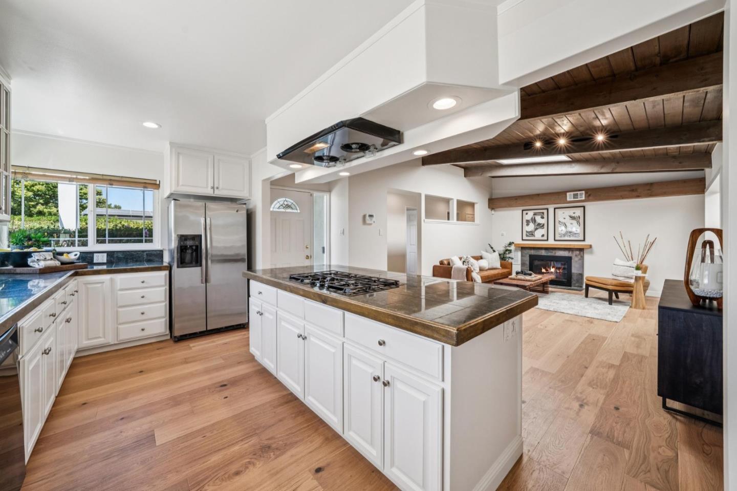 Detail Gallery Image 21 of 45 For 5002 Elester Dr, San Jose,  CA 95124 - 3 Beds | 2 Baths