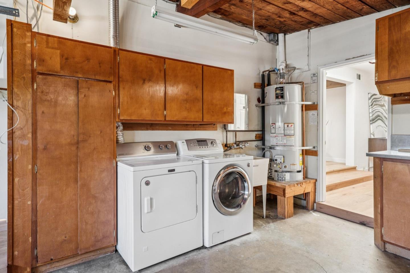 Detail Gallery Image 33 of 45 For 5002 Elester Dr, San Jose,  CA 95124 - 3 Beds | 2 Baths