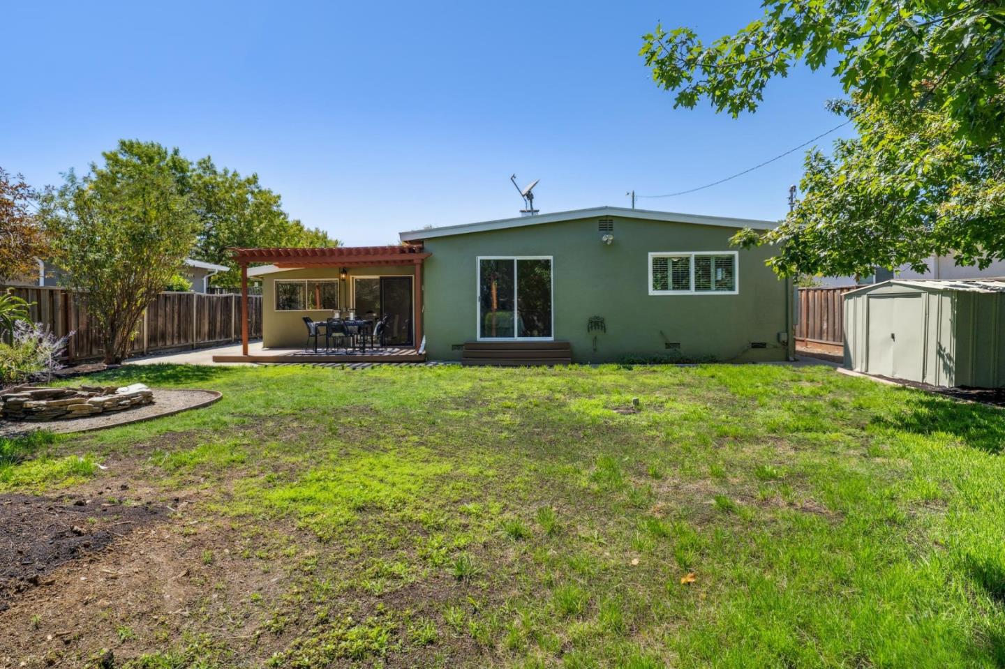 Detail Gallery Image 40 of 45 For 5002 Elester Dr, San Jose,  CA 95124 - 3 Beds | 2 Baths