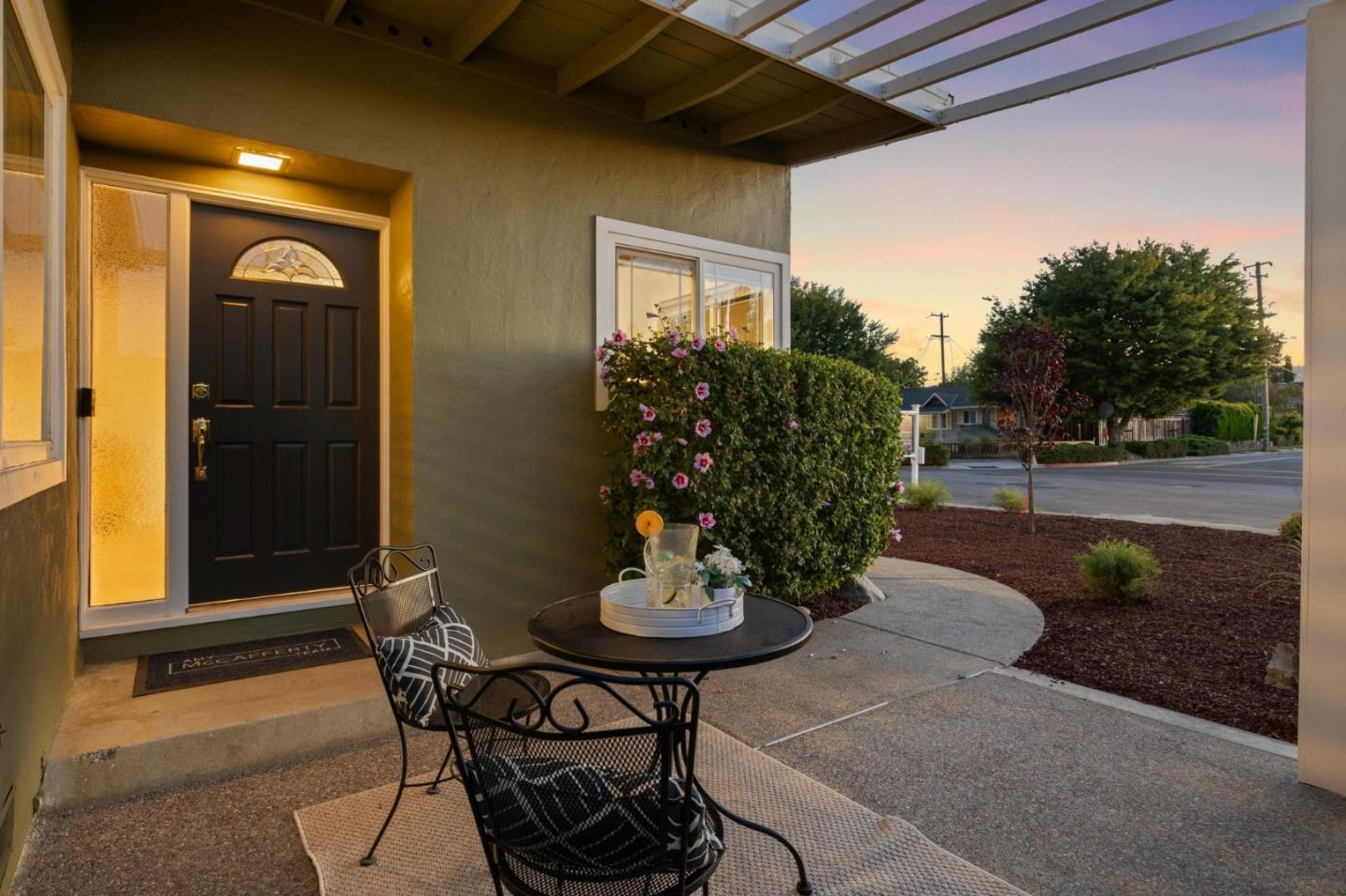 Detail Gallery Image 8 of 45 For 5002 Elester Dr, San Jose,  CA 95124 - 3 Beds | 2 Baths