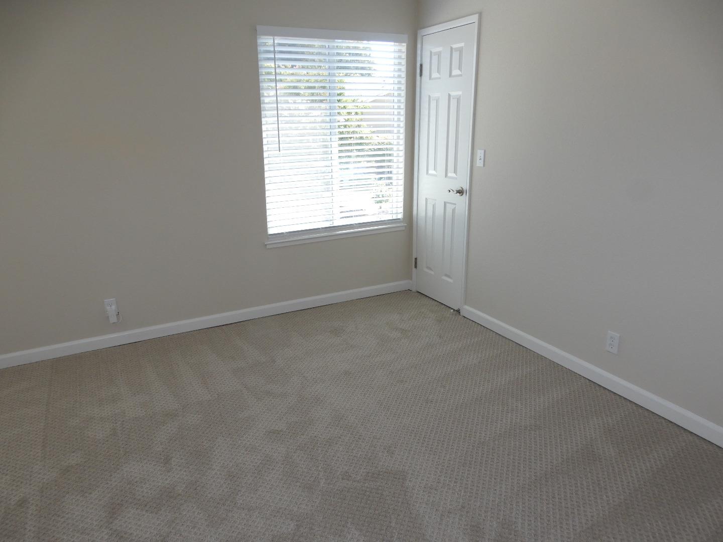 Detail Gallery Image 22 of 54 For 4604 Royal Forest Ct, San Jose,  CA 95136 - 5 Beds | 3/1 Baths