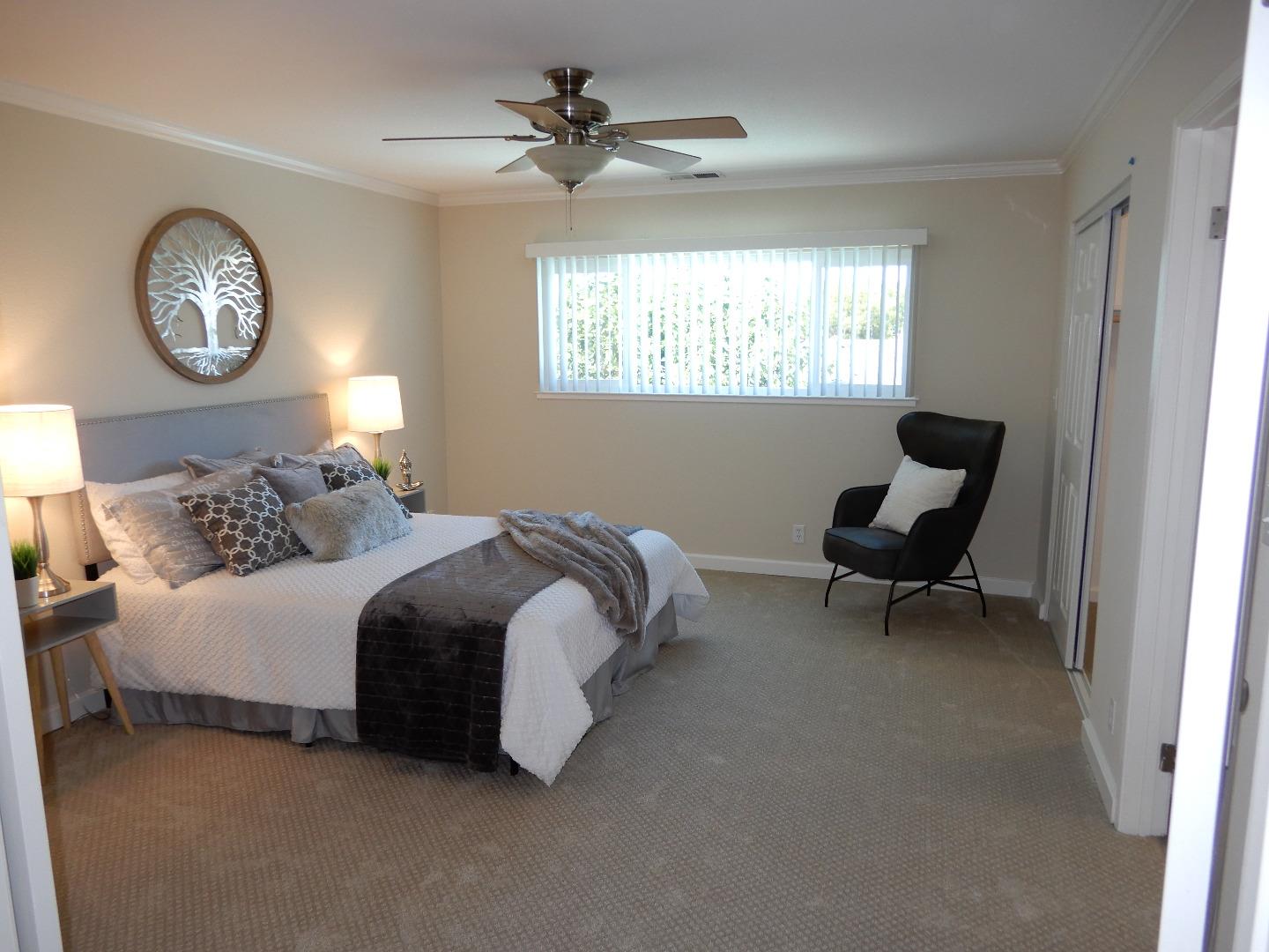 Detail Gallery Image 25 of 54 For 4604 Royal Forest Ct, San Jose,  CA 95136 - 5 Beds | 3/1 Baths
