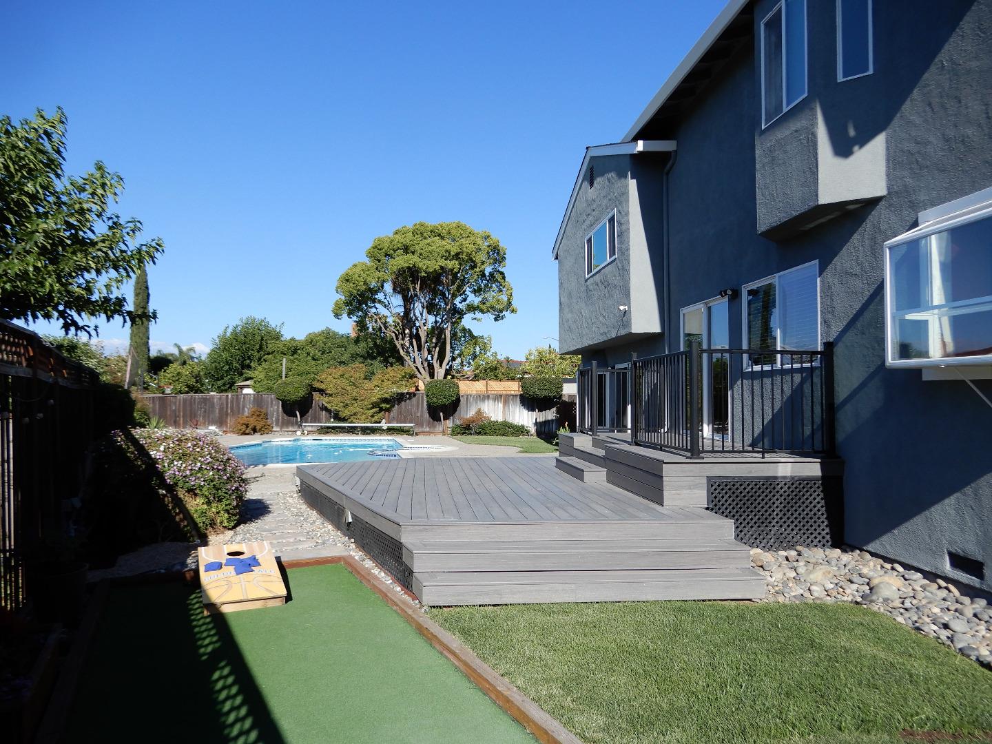 Detail Gallery Image 44 of 54 For 4604 Royal Forest Ct, San Jose,  CA 95136 - 5 Beds | 3/1 Baths