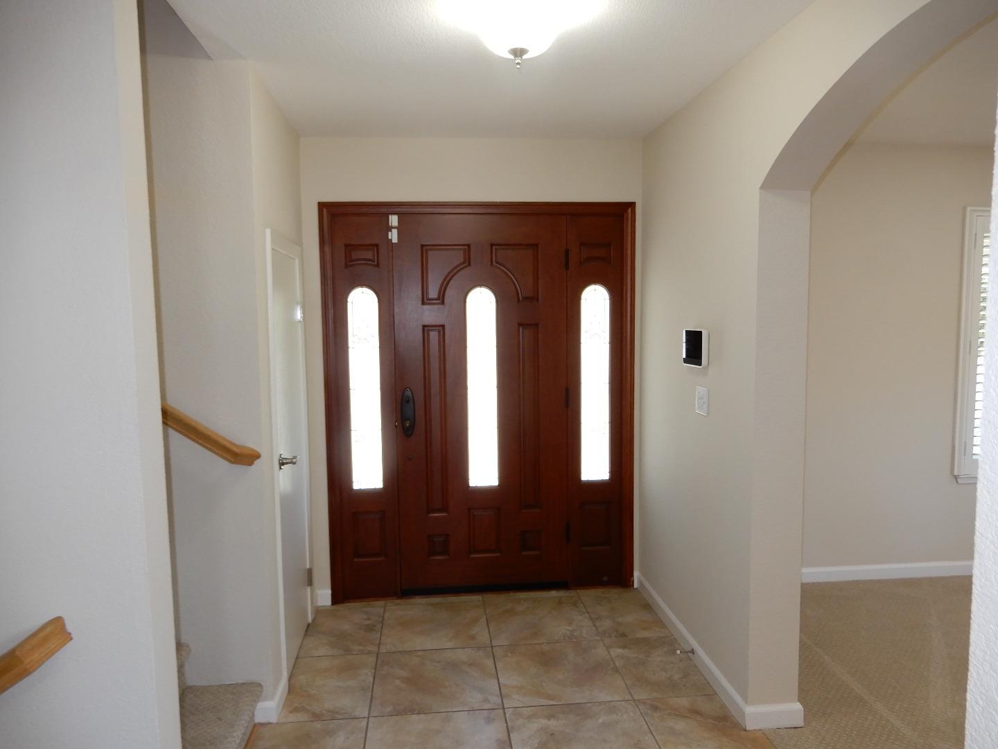 Detail Gallery Image 5 of 54 For 4604 Royal Forest Ct, San Jose,  CA 95136 - 5 Beds | 3/1 Baths