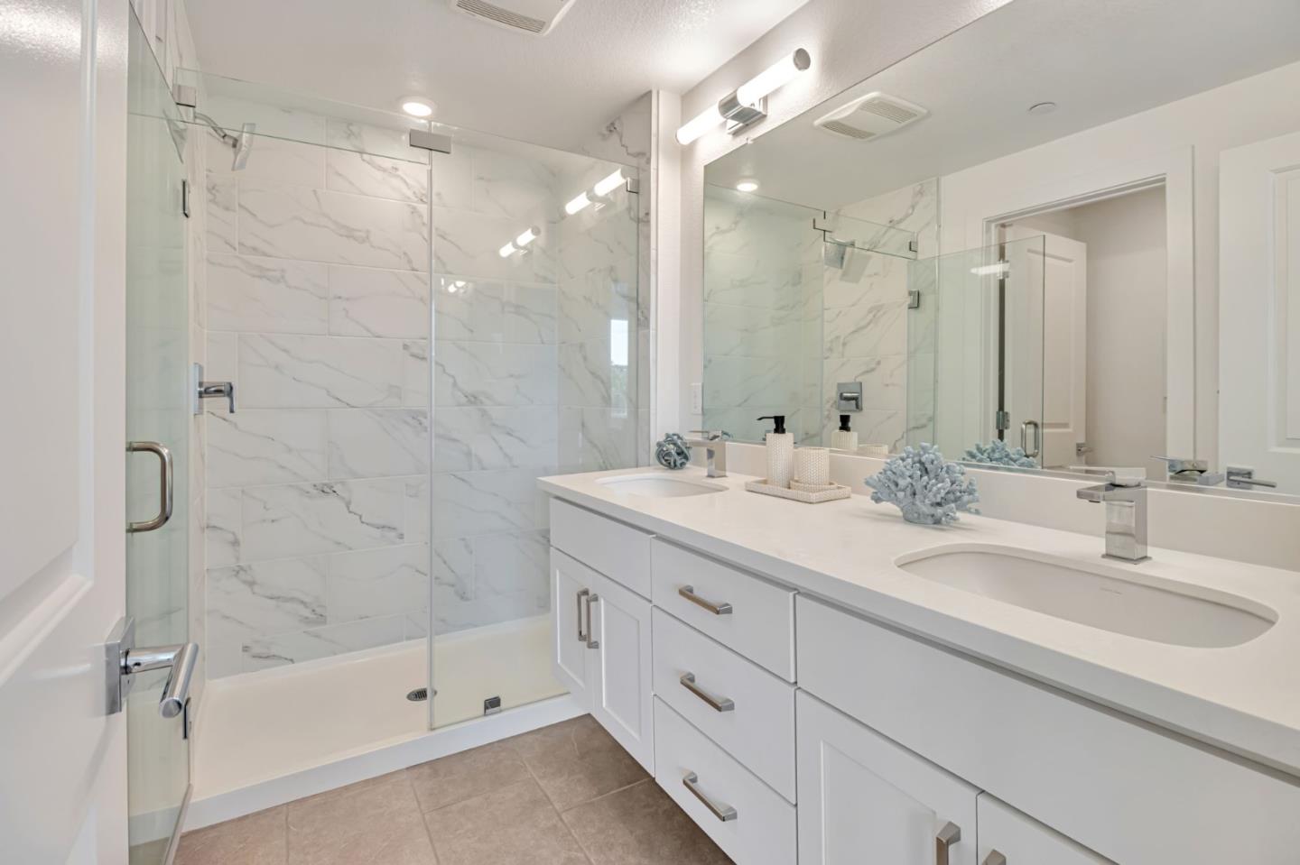 Detail Gallery Image 10 of 21 For 2944 Feliz Rd, Santa Clara,  CA 95051 - 2 Beds | 2/1 Baths
