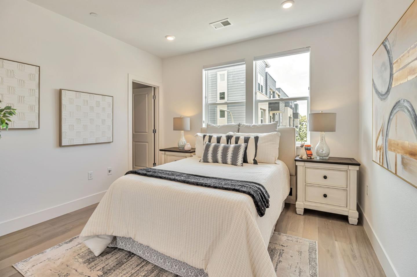 Detail Gallery Image 11 of 21 For 2944 Feliz Rd, Santa Clara,  CA 95051 - 2 Beds | 2/1 Baths