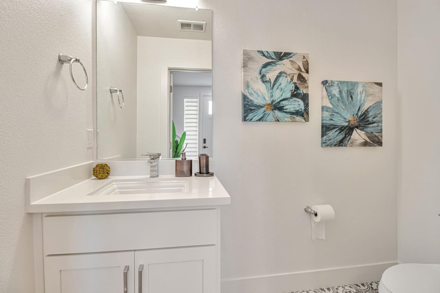 Detail Gallery Image 14 of 21 For 2944 Feliz Rd, Santa Clara,  CA 95051 - 2 Beds | 2/1 Baths