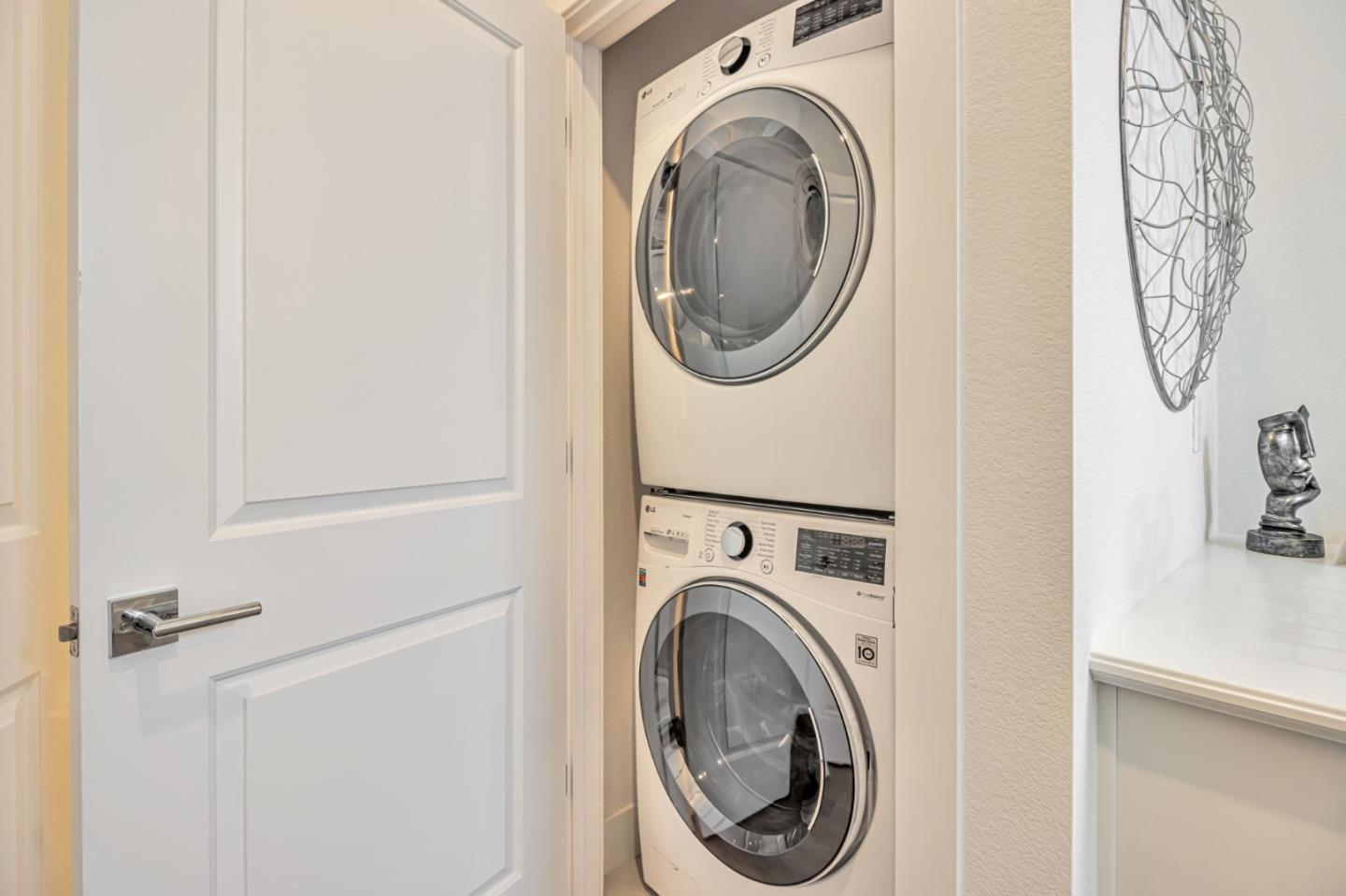 Detail Gallery Image 15 of 21 For 2944 Feliz Rd, Santa Clara,  CA 95051 - 2 Beds | 2/1 Baths