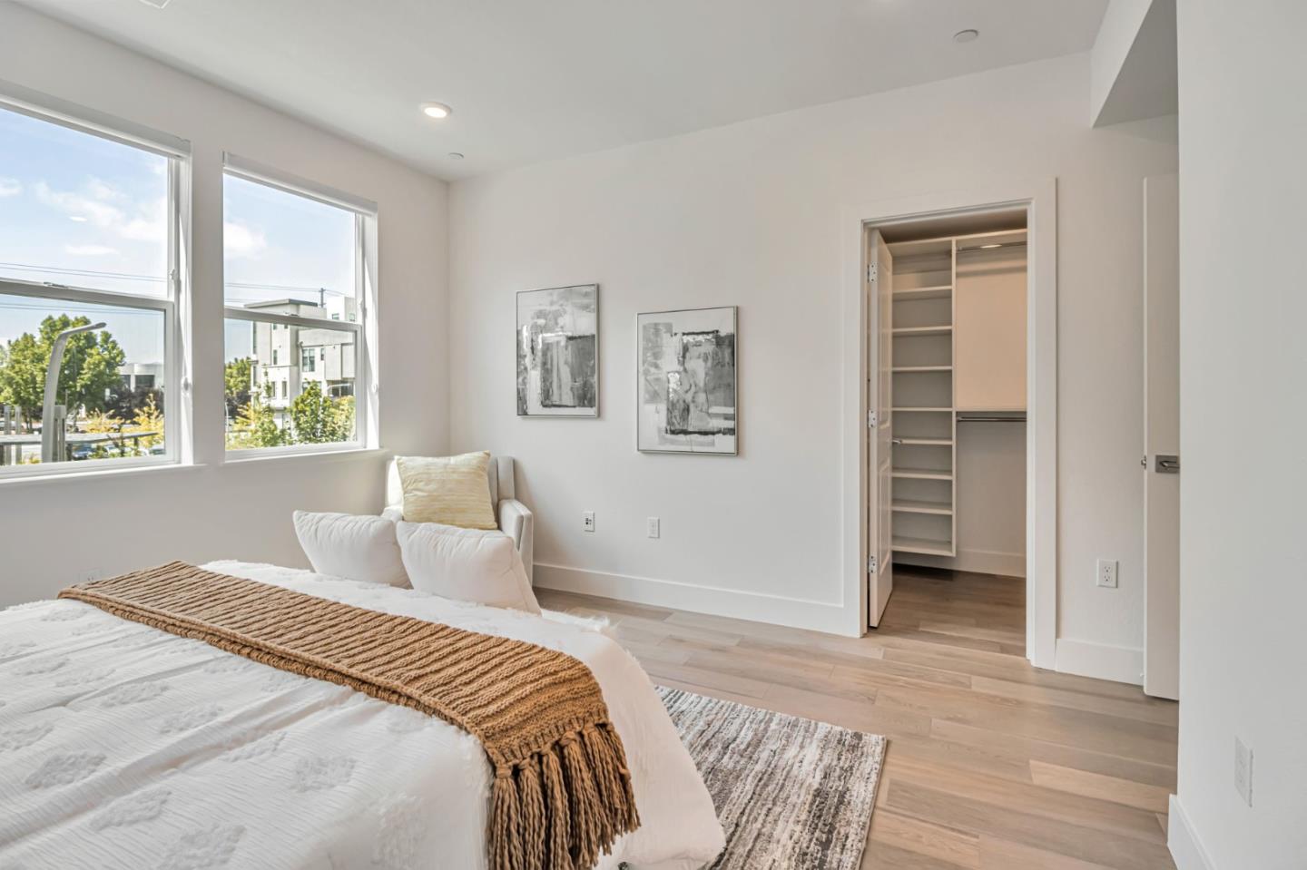 Detail Gallery Image 8 of 21 For 2944 Feliz Rd, Santa Clara,  CA 95051 - 2 Beds | 2/1 Baths