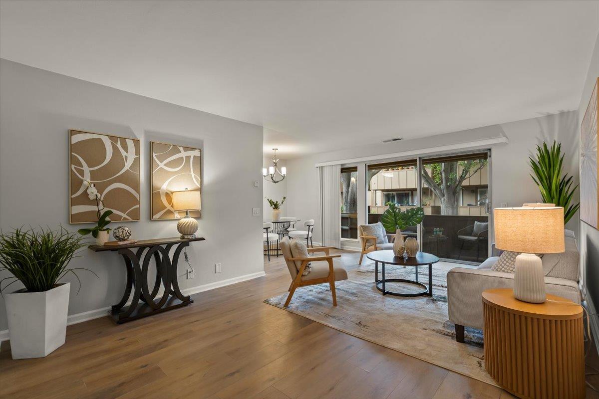Detail Gallery Image 38 of 45 For 2466 W Bayshore Rd #5,  Palo Alto,  CA 94303 - 2 Beds | 1 Baths