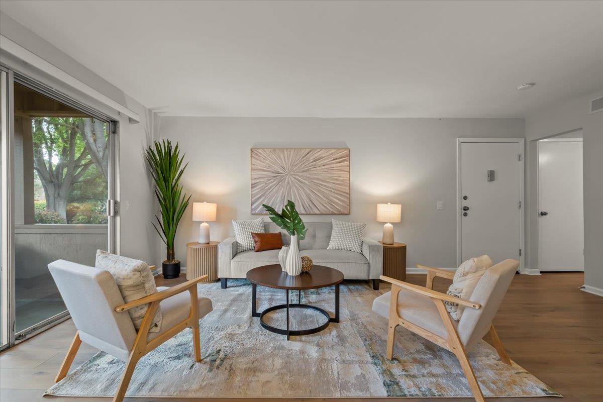 Detail Gallery Image 40 of 45 For 2466 W Bayshore Rd #5,  Palo Alto,  CA 94303 - 2 Beds | 1 Baths