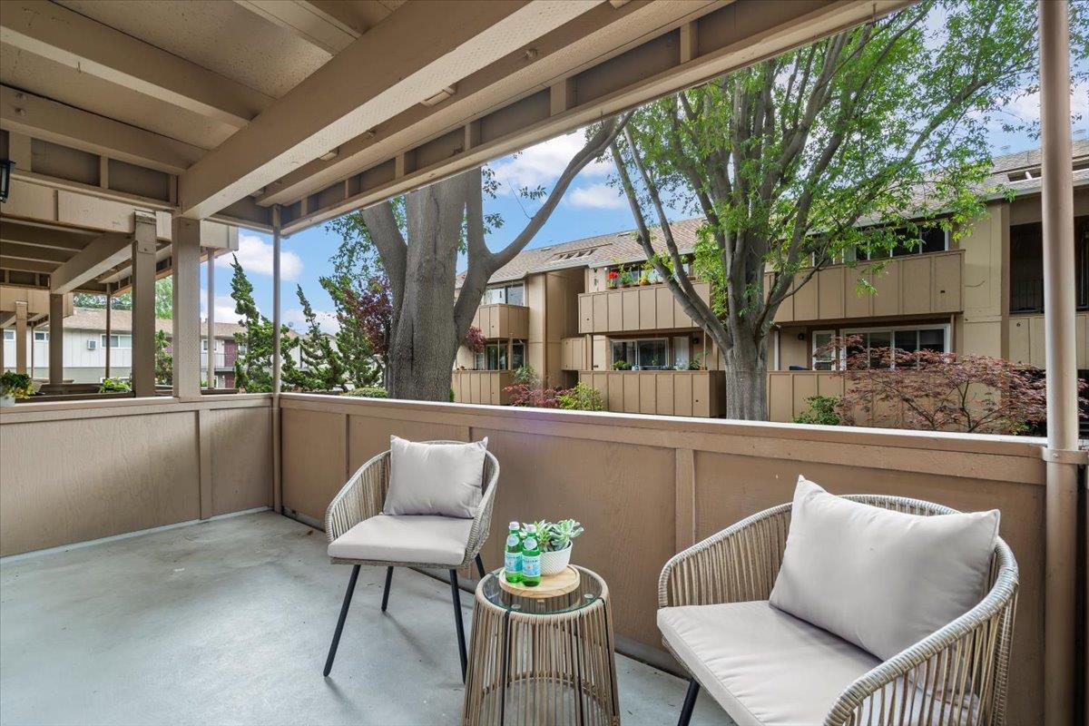 Detail Gallery Image 44 of 45 For 2466 W Bayshore Rd #5,  Palo Alto,  CA 94303 - 2 Beds | 1 Baths