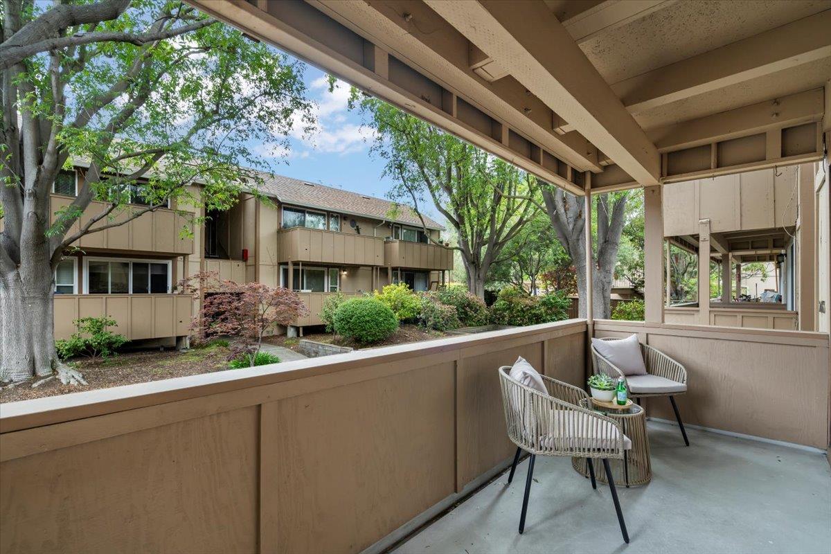 Detail Gallery Image 45 of 45 For 2466 W Bayshore Rd #5,  Palo Alto,  CA 94303 - 2 Beds | 1 Baths