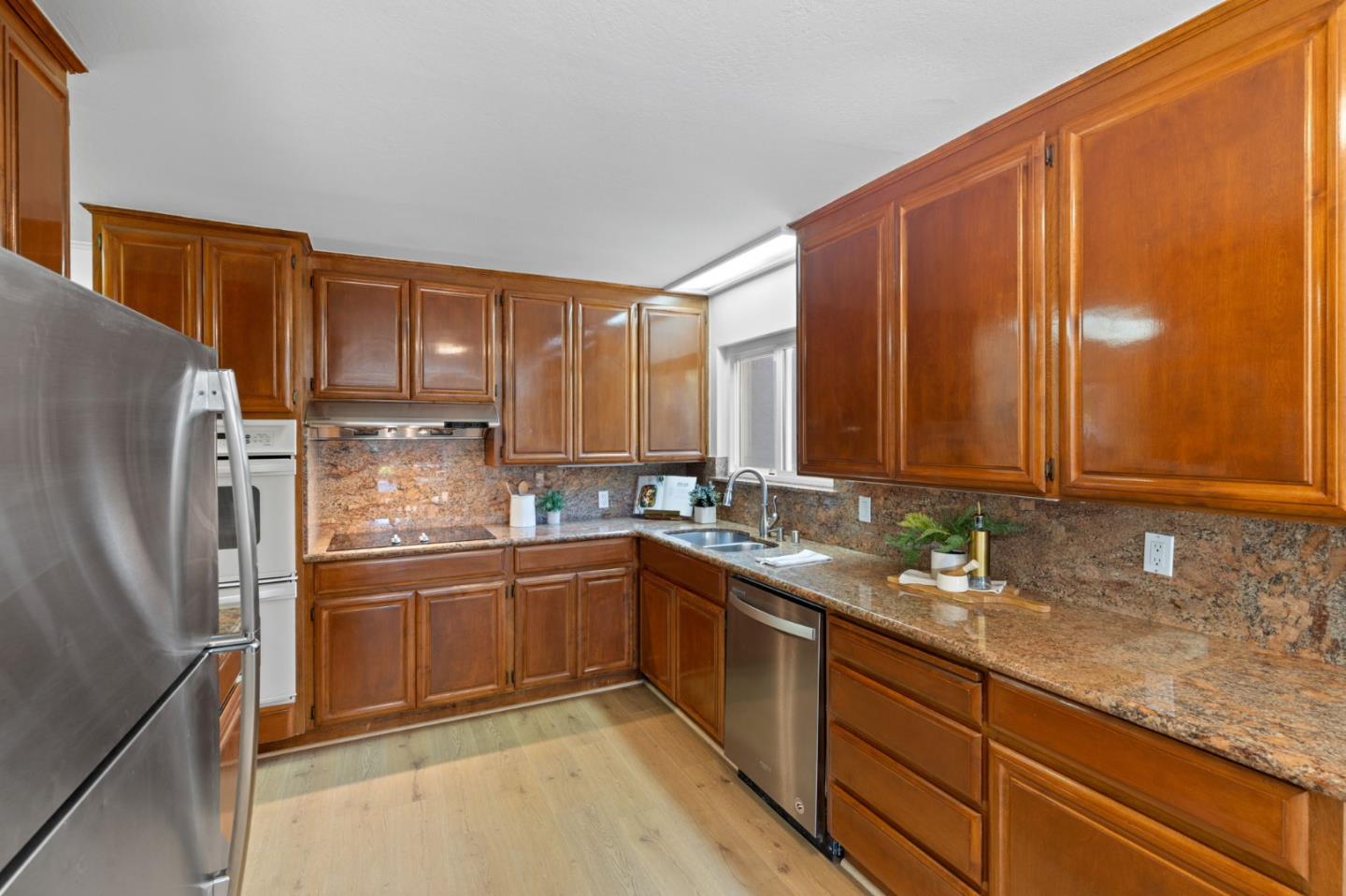 Detail Gallery Image 12 of 30 For 408 W Hillsdale Blvd, San Mateo,  CA 94403 - 3 Beds | 2 Baths
