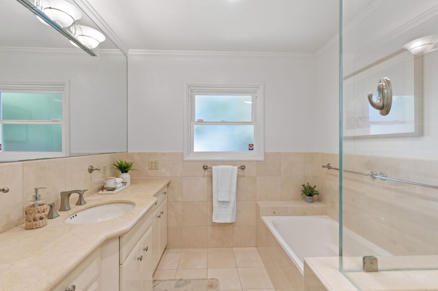 Detail Gallery Image 20 of 30 For 408 W Hillsdale Blvd, San Mateo,  CA 94403 - 3 Beds | 2 Baths