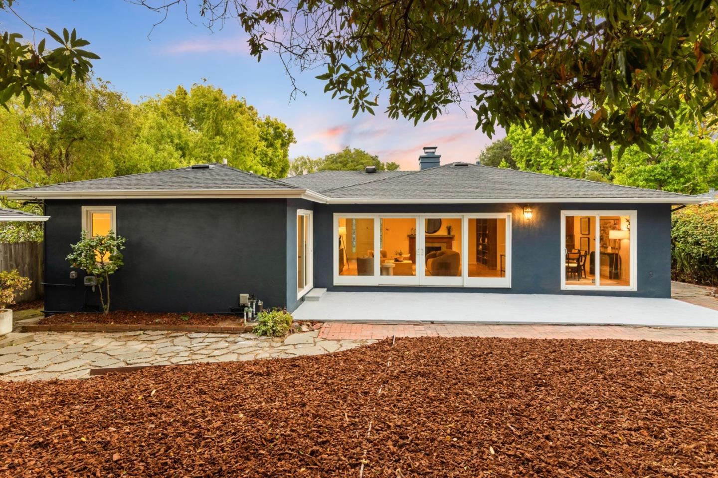 Detail Gallery Image 3 of 30 For 408 W Hillsdale Blvd, San Mateo,  CA 94403 - 3 Beds | 2 Baths