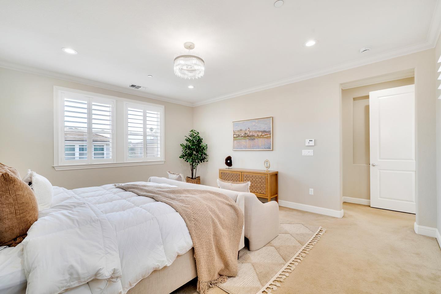 Detail Gallery Image 23 of 42 For 742 Torreya Ave, Sunnyvale,  CA 94086 - 4 Beds | 2/1 Baths