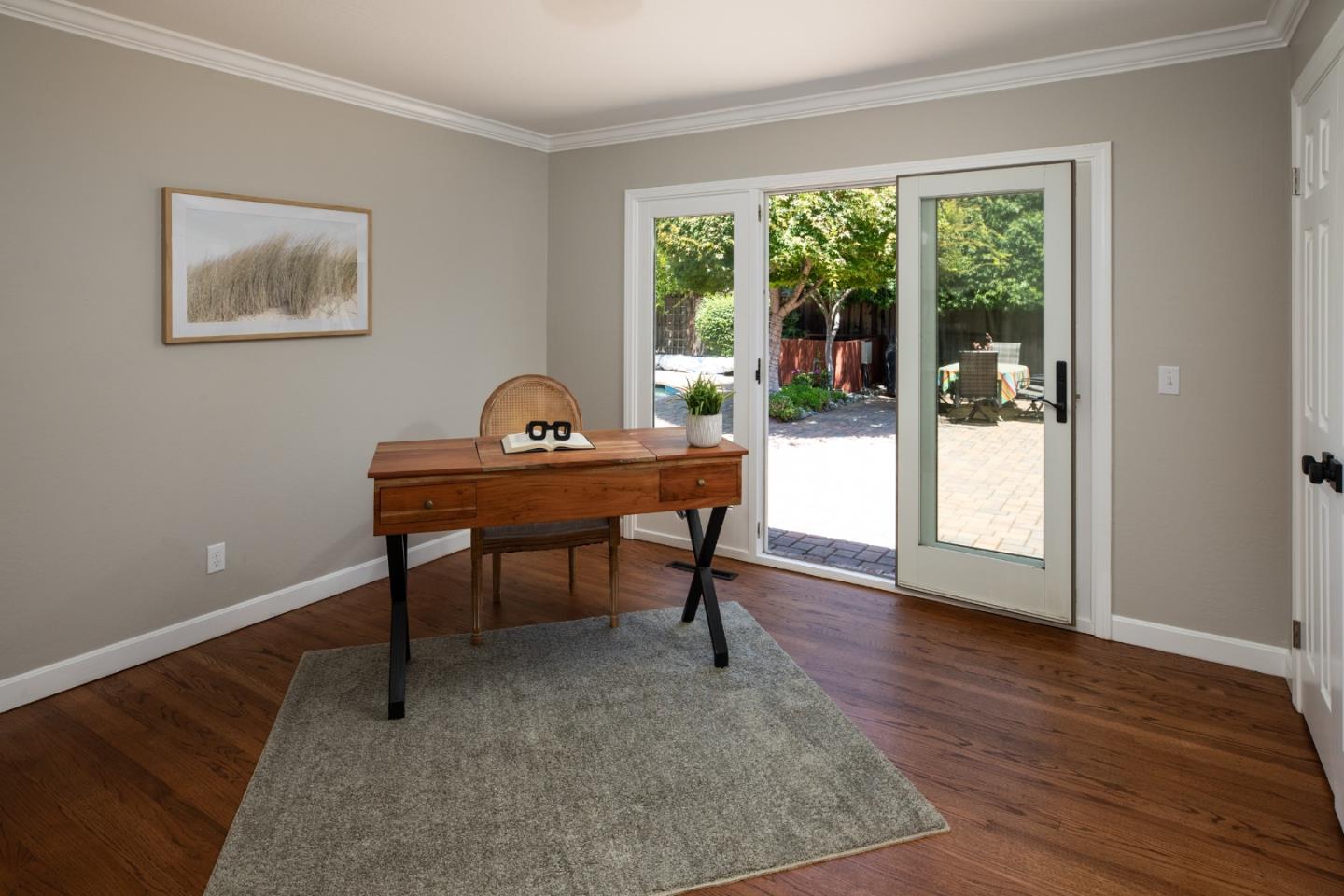 Detail Gallery Image 21 of 37 For 2726 Saint Giles Ln, Mountain View,  CA 94040 - 4 Beds | 2/1 Baths