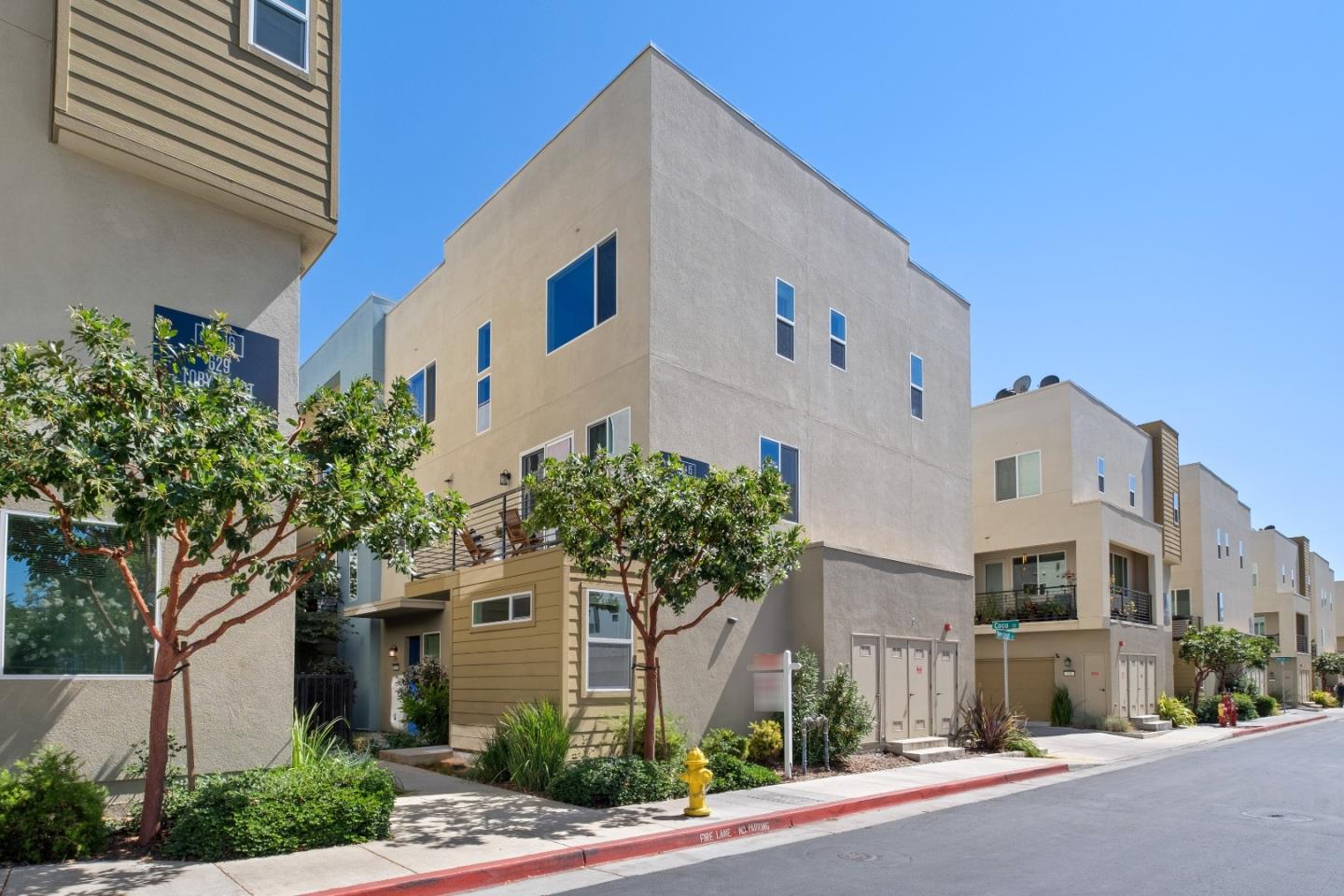 Detail Gallery Image 11 of 54 For 628 Coco Ct, San Jose,  CA 95133 - 4 Beds | 3/1 Baths